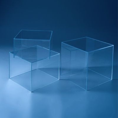 PLASTIC BOXES