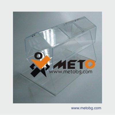 УРНИ/ КУТИИ ОТ ПЛЕКСИГЛАС НА СТОЙКИ  ВЪРТЯЩИ СЕ