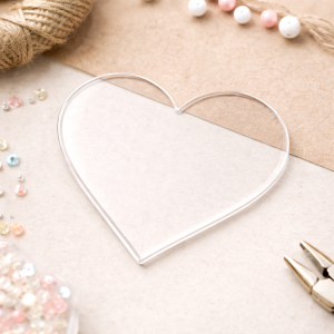 Плексигласови заготовки „Сърце“ без отвор 4–10 см – прозрачен акрил, комплект 10 бр.